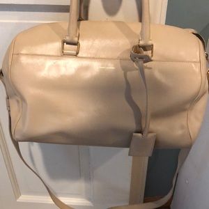 Yves Saint Laurent Handbag